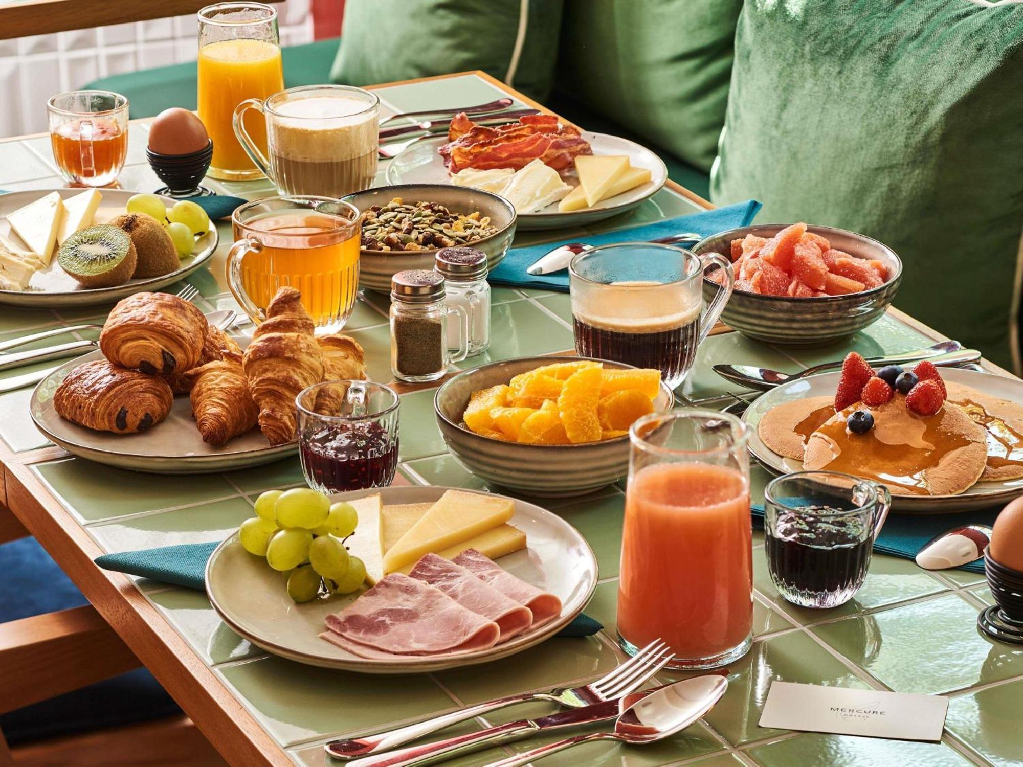 Mercure Butte Montmartre Basilique 4*