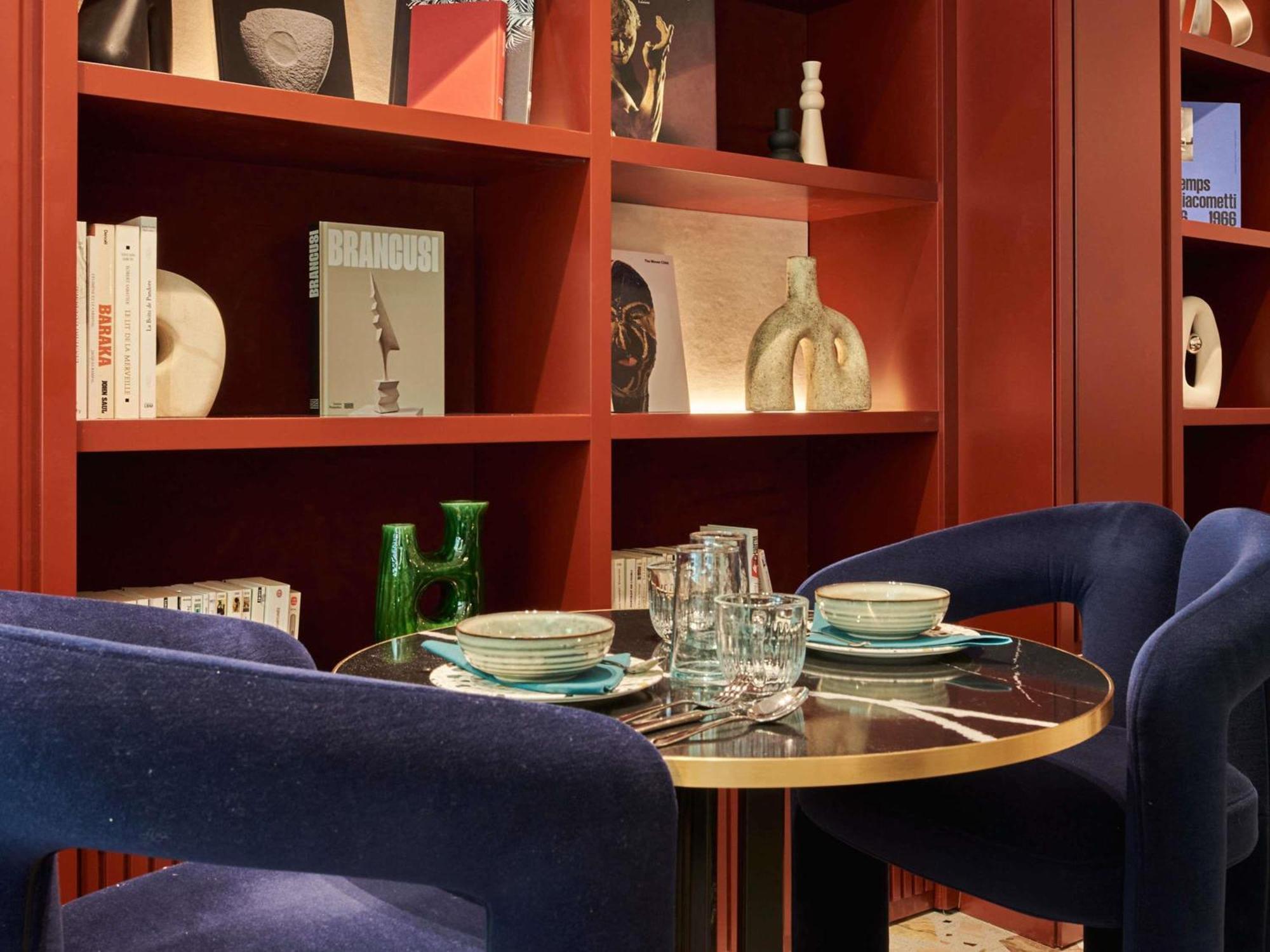 Mercure Butte Montmartre Basilique Hotel Parigi