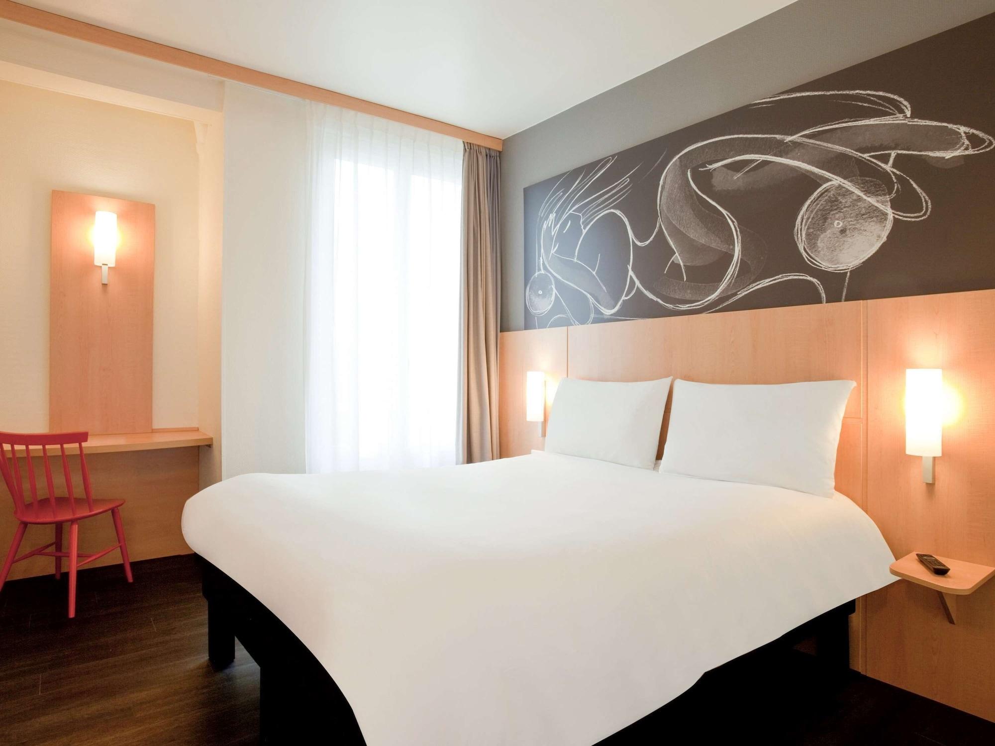 Hotel Mercure Butte Montmartre Basilique